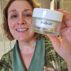 Medik8 Daily Moisturiser  - recommended by Maxine  Sumner
