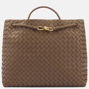 Spring Summer Bags - by Claire Chanelle