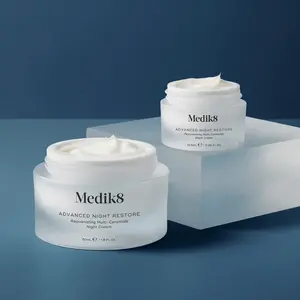 MEDIK8 - by Mariela Nova
