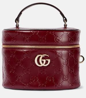 Burgundy & Chocolate - by Claire Chanelle
