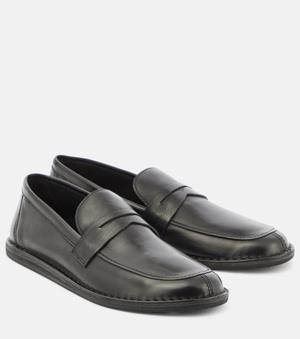 Loafers - by Beatrice Gutu