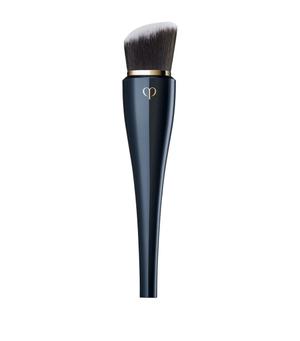 Foundation Brush - recommended by Victoria Magrath 