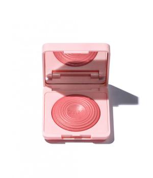 Colour: Wild Strawberry - recommended by Julia Steinbach