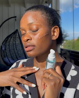 Glowing skin - by Cissy