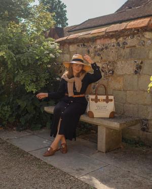 post - by Ellie May (Petite Elliee)