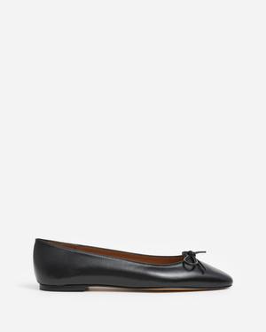 product - recommended by Alexandra Petersson (withalexstyle)