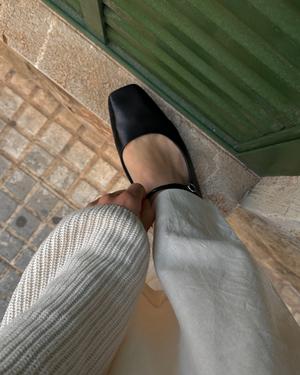 Shoes - by Anna-Laura Amenta