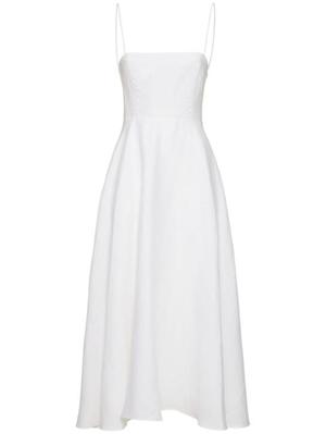 White dress  - by Lison Sebellin