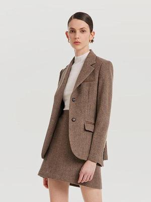 Brown blazer reel - by Trish ONeill