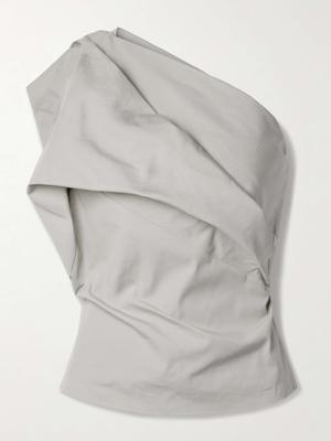 Tops - by Ilenia Toma