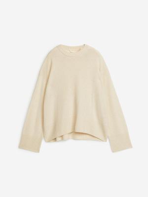product - recommended by Alexandra Petersson (withalexstyle)