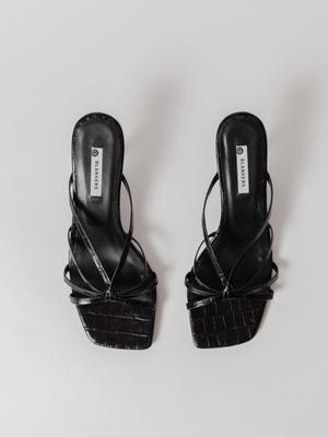 product - recommended by Alexandra Petersson (withalexstyle)
