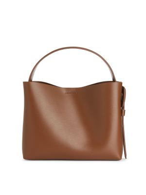 product - recommended by Adelina Gashi