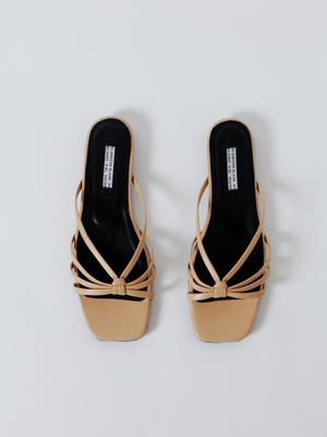 product - recommended by Alexandra Petersson (withalexstyle)