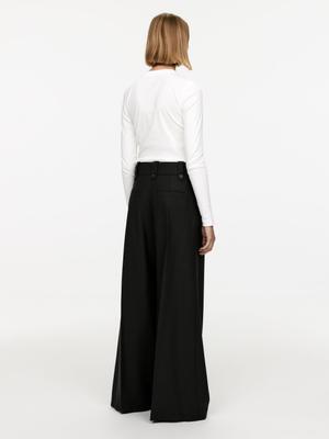 wide leg trousers - recommended by Cristina Aldrin