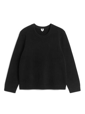 Crew-Neck Jumper - recommended by Linda Melissa