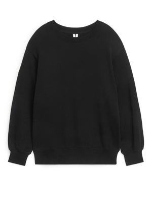 Soft Oversized Sweatshirt - Black - recommended by Alva Sperle