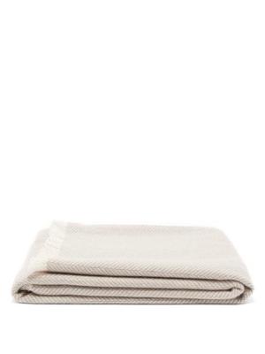 Johnston's Of Elgin - Lofty Herringbone Cashmere Throw - Ivory Multi - recommended by Helen Powell