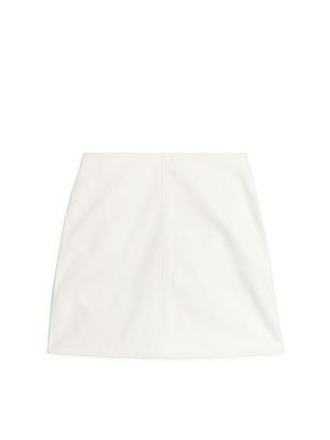 Cotton Twill Mini Skirt - White - recommended by Andrea Hedenstedt