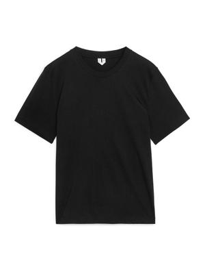Crew-Neck T-shirt - Black - recommended by Lovisa Barkman