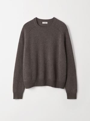 Boyfriend O-Neck - recommended by Linda Melissa
