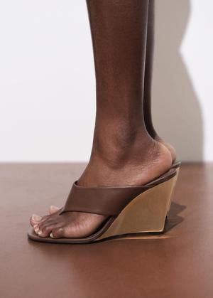 product - recommended by Doris  blanc Pin