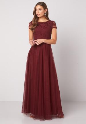 Moments New York Anna Mesh Gown Wine-red 38 - recommended by Miss Lopez