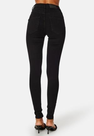 BUBBLEROOM Bianca Superstretch Black 42 - recommended by Huda Jaafar