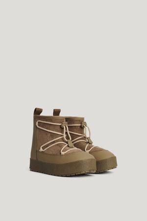 Aspa Hybrid boots  - recommended by Cristina Aldrin