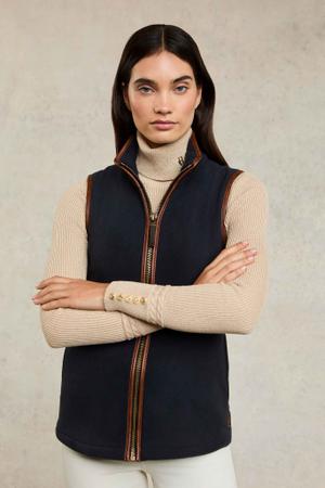Country Side Chic - by Claire Chanelle