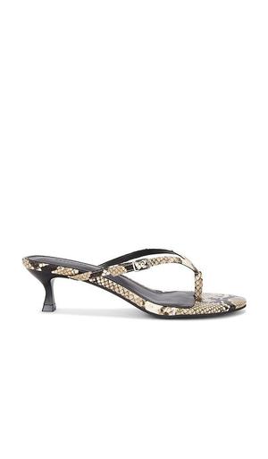 product - recommended by Alexandra Petersson (withalexstyle)