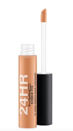 Anticernes Mac Studio Fix 24H - recommended by Mariela Nova