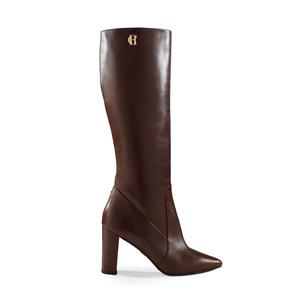 Chocolate boot - recommended by Kira Atikova