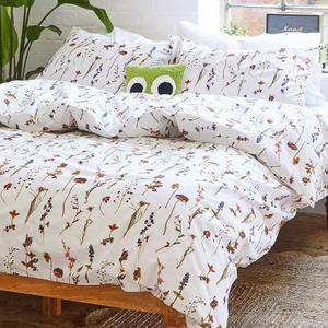 Pressed flower duvet set - recommended by Mathilda Holker
