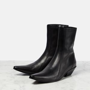 product - recommended by Ilenia Toma
