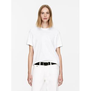 T-shirt Arket - recommended by Alexandra Petersson (withalexstyle)