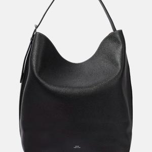 LEATHER TOTE BAG - recommended by Alexandra Petersson (withalexstyle)