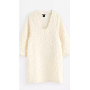product - recommended by Alexandra Petersson (withalexstyle)