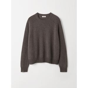 Boyfriend O-Neck - recommended by Linda Melissa