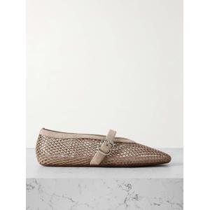 product - recommended by Alexandra Petersson (withalexstyle)