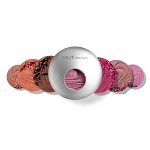 r.e.m beauty - hypernova satin matte blush - recommended by Isa Castillo