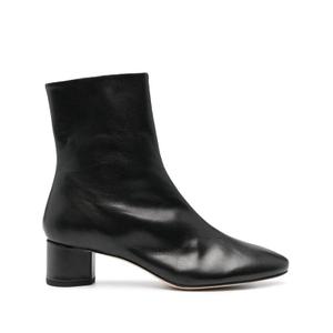 Black ankle boot - recommended by Linda Melissa