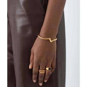 BRACELET - recommended by Alexandra Petersson (withalexstyle)