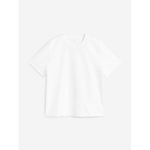 T-SHIRT - recommended by Alexandra Petersson (withalexstyle)