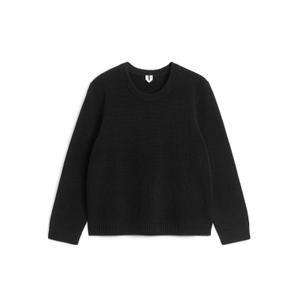 Crew-Neck Jumper - recommended by Linda Melissa