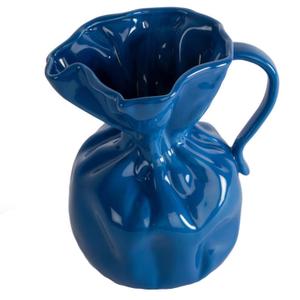 Byon Crumple Vase - Vaser Porselen Blå - 5260906813 - recommended by Beate Bolme