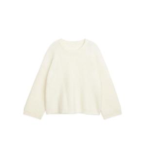Relaxed Mohair Jumper - White - recommended by Sofia Andersin