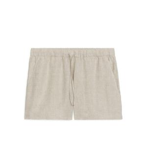 Linen Shorts - Beige - recommended by Amanda Larsson