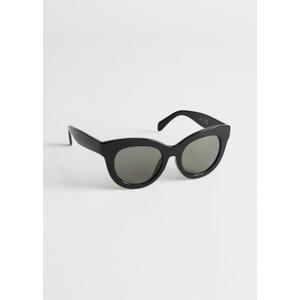 Oversized Rounded Sunglasses - Black - recommended by Sofia Andersin