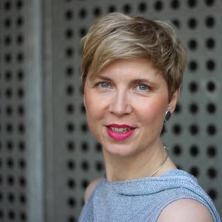 Avatar of Conny Doll